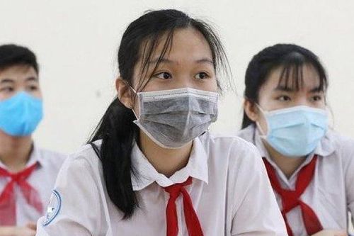 Những giấy tờ cần thiết cha mẹ cần lưu ý để nộp hồ sơ cho con vào lớp 1, lớp 6