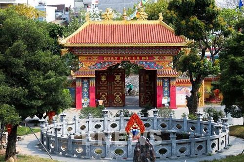Ngôi chùa 600 năm tuổi độc lạ tại Hà Nội