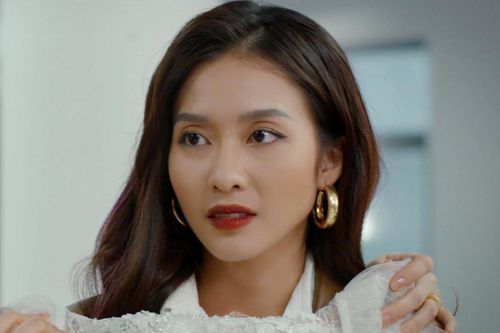 Khả Ngân bị chê là lỗ hổng diễn xuất trong Gia Đình Mình Vui Bất Thình