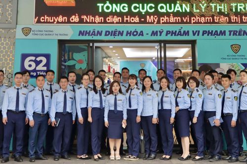 Dấu ấn tại Diễn đàn 'Thanh niên Quản lý thị trường với pháp luật về thương mại điện tử'