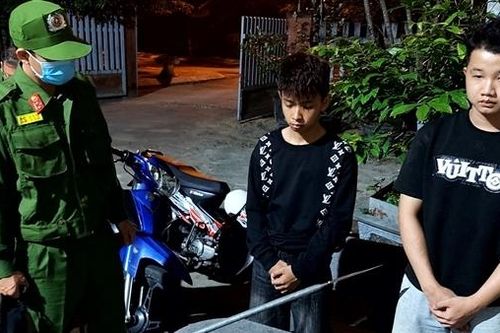 Ngăn chặn kịp thời 2 nhóm thanh niên hỗn chiến lúc nửa đêm