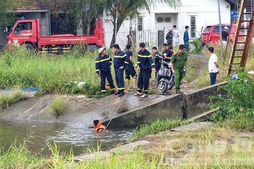Xuống cống tắm sau khi chơi đá banh, thiếu niên thiệt mạng vì đuối nước
