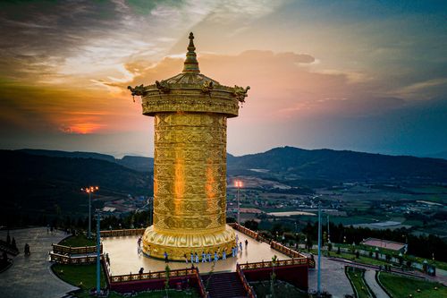 Những hình ảnh đẹp về công trình Phật giáo hùng vĩ và linh thiêng trên cao nguyên Đơn Dương, Lâm Đồng