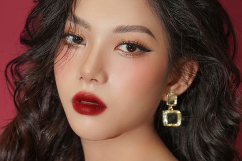 Những bước đơn giản để có đôi môi mềm ẩm, mọng nước