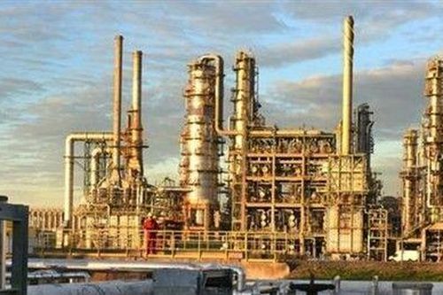 Quyết định bất ngờ của OPEC+