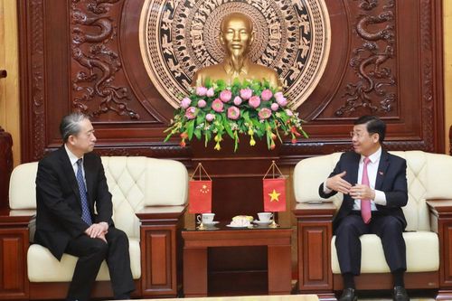 Đoàn công tác Đại sứ quán Trung Quốc thăm và làm việc tại Bắc Giang