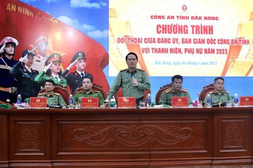 Đối thoại giữa Đảng ủy, Ban Giám đốc Công an tỉnh với Thanh niên, Phụ nữ Công an Đắk Nông