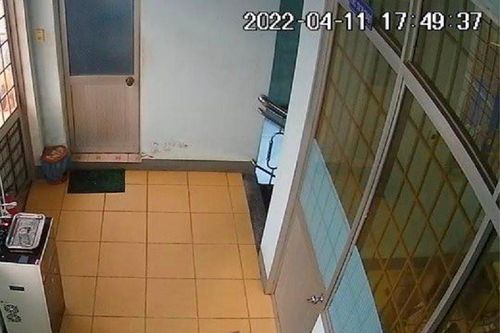 Kỷ luật Chủ tịch quỹ tín dụng quan hệ bất chính với cấp dưới