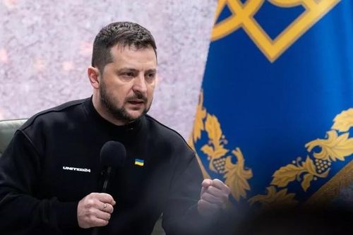 Nga nói Ukraine cố kéo dài chiến sự, ông Zelensky họp với quân đội
