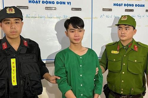 Bắt đối tượng giết người bị truy nã toàn quốc