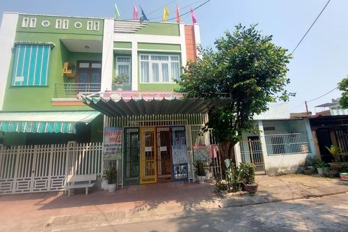 Bé trai 15 tháng tuổi tử vong bất thường tại điểm gửi trẻ