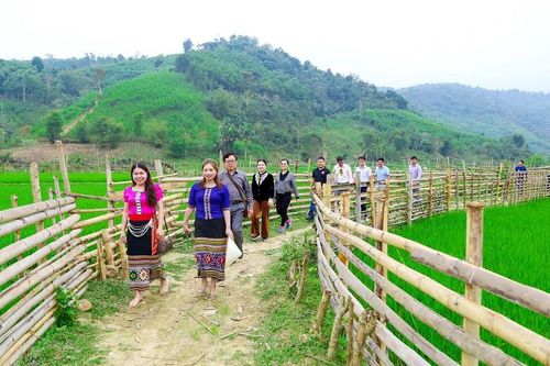 Xóa '4 không' sau dốc Bù Lìu