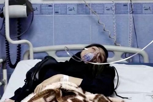 Iran ghi nhận thêm nhiều học sinh bị ngộ độc