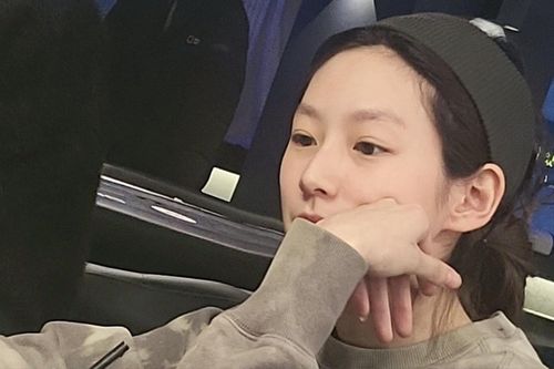 Kim Sae Ron bị bắt gặp tại một quán pub, lộ rõ tình trạng sau khi gây tai nạn vào cuối năm ngoái