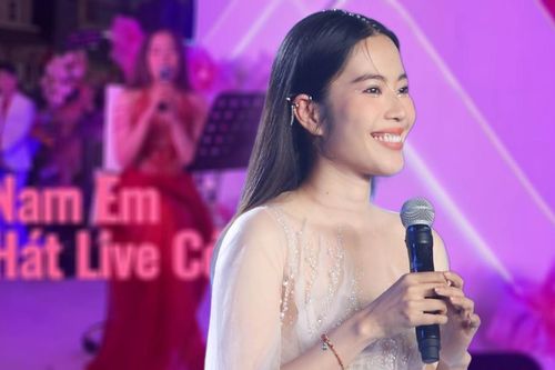 Nam Em bị đăng clip giọng hát thật chưa chỉnh sửa, dân mạng bàn luận sôi nổi