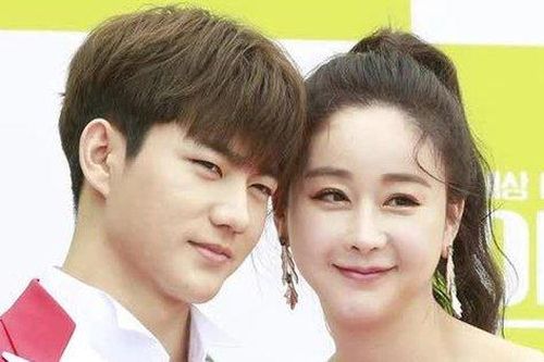 Cựu Hoa hậu Hàn Quốc tuyên bố giải nghệ, nhất quyết ly hôn chồng kém 18 tuổi vì antifan