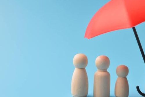 7 gói bảo hiểm bạn nên tham khảo cho gia đình