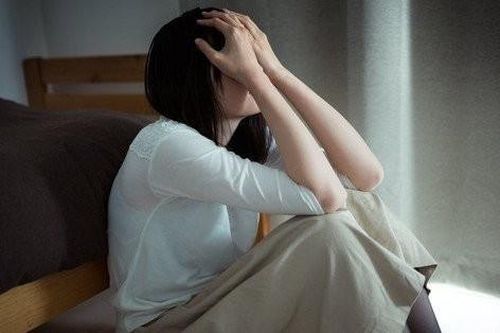 Vì tiền thách cưới mà tôi không dám giao tiếp với họ hàng nhà chồng