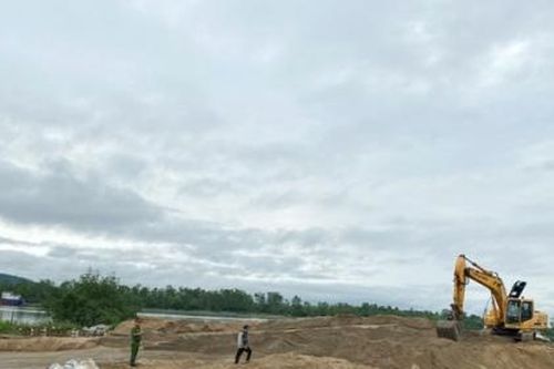 Quảng Bình: Xử lý doanh nghiệp mua bán khoáng sản không có hóa đơn