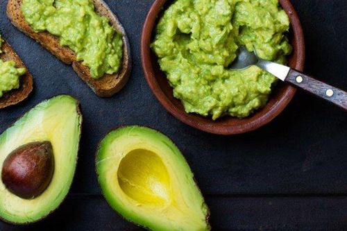 Mỗi ngày ăn một quả bơ có tốt không?