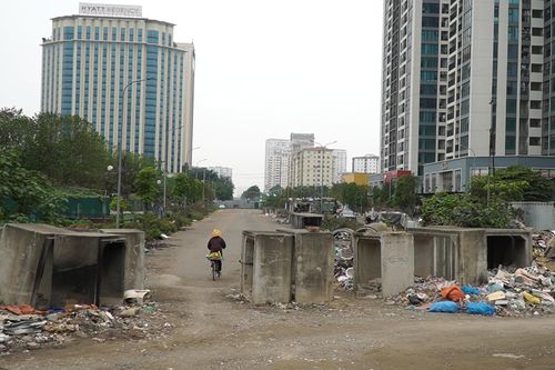 Đường ngàn tỷ ở Thủ đô thành nơi tập kết rác, tiêm chích ma túy