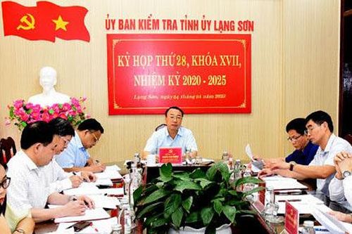 Đề nghị khai trừ Đảng Phó Giám đốc Sở Văn hóa 'suy thoái tư tưởng chính trị, đạo đức, lối sống'