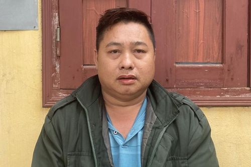 'Nổ' làm được giấy tờ đất đai để chiếm đoạt tiền