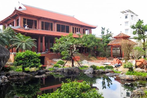 Rao bán gỗ quý ở biệt phủ trái phép với giá hơn 12 tỷ đồng