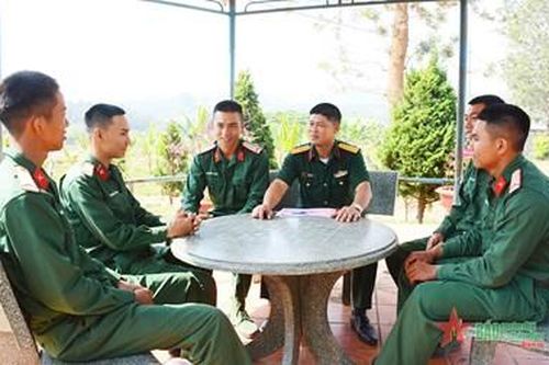 Ân cần giúp đỡ, phối hợp sẻ chia