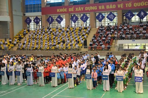 Hơn 800 lượt học sinh tham gia Giải thể thao tại Điện Biên