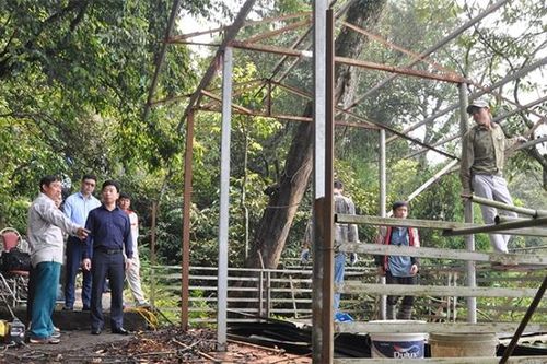 Tháo dỡ 24 công trình vi phạm ở thác Bạc Tam Đảo trong tháng 4
