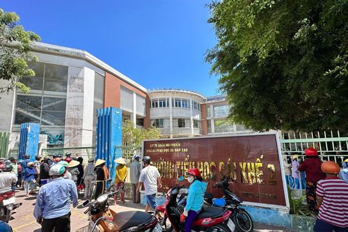 Ngành GD Cần Thơ nói gì sau vụ nghi người lạ tiếp cận học sinh?