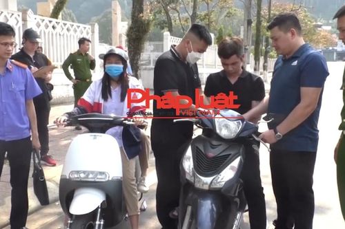 Lào Cai: Bắt đối tượng cướp giật tài sản của 2 học sinh tại cổng trường