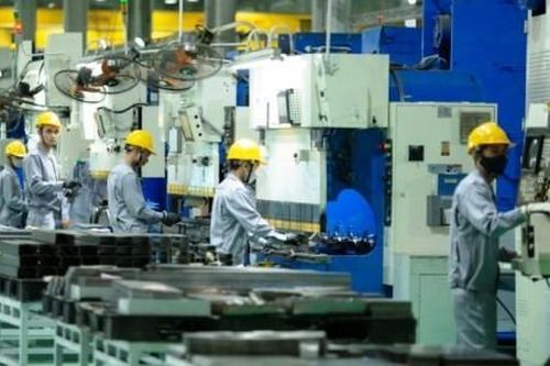 Sản xuất công nghiệp Quảng Nam gặp khó, du lịch tăng trưởng mạnh
