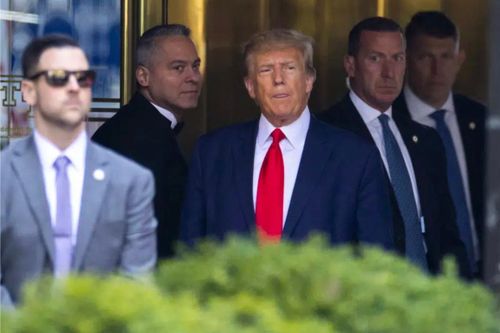 Ông Trump bị truy tố 34 tội danh