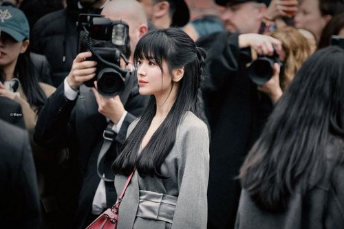 Lý do kiểu tóc của Song Hye Kyo ghi điểm