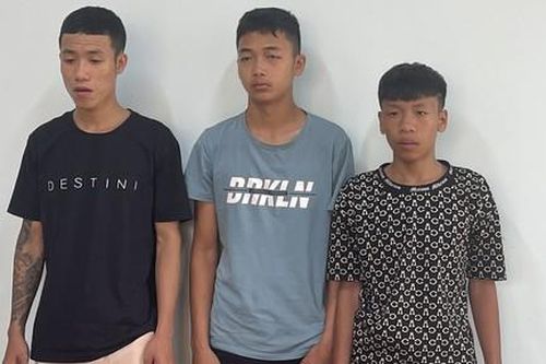 Bắt nhóm chuyên trộm tăng phô điện trên thuyền đánh cá