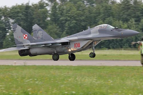 Ba Lan gửi 4 máy bay chiến đấu MiG-29 tới Ukraine
