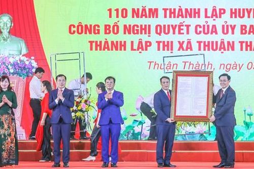 Công bố Nghị quyết thành lập thị xã Thuận Thành