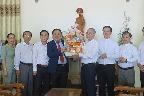 Lãnh đạo tỉnh Khánh Hòa thăm, chúc mừng các cơ sở tôn giáo nhân dịp lễ Phục sinh năm 2023
