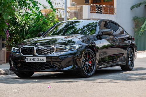 Cận cảnh BMW 330i với gói nâng cấp LCI tại Việt Nam
