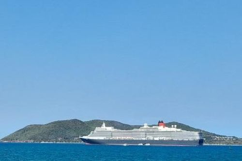 Nha Trang đón gần 1.900 khách đến bằng tàu biển
