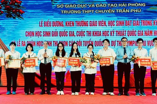 Hải Phòng biểu dương, khen thưởng 76 học sinh giỏi quốc gia