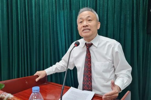 Lương cao, biệt thự đẹp… trí thức vẫn rời đi, vì sao?
