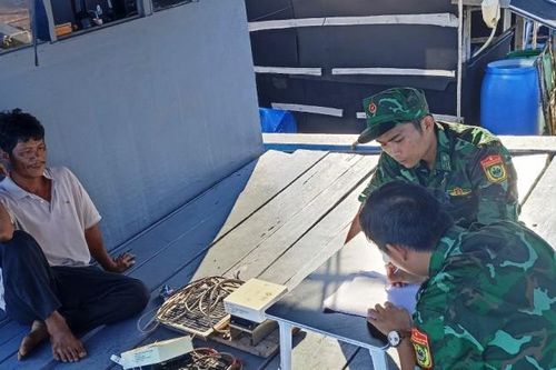 Xứ lý nghiêm tàu cá cất giấu thiết bị giám sát hành trình của phương tiện khác