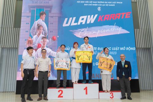 200 VĐV tranh tài giải vô địch Karate Đại học Luật TP.HCM mở rộng