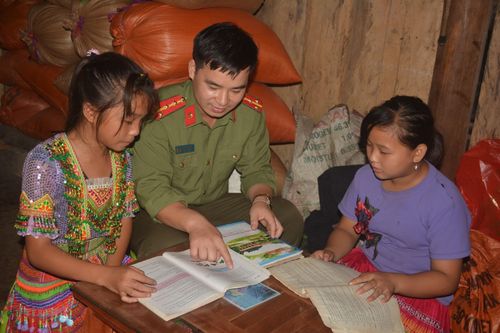Bình yên trở lại trên những bản Mông của tỉnh Tuyên Quang