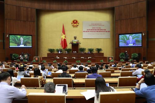 Xác định giá trị pháp lý, trách nhiệm quản lý giao dịch điện tử