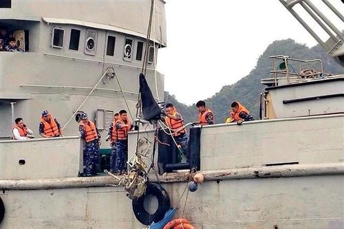 Vụ máy bay rơi trên biển: Hải Phòng huy động lực lượng hỗ trợ tìm kiếm