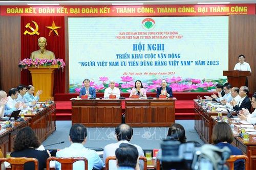 Nâng sức cạnh tranh của hàng hóa và doanh nghiệp Việt